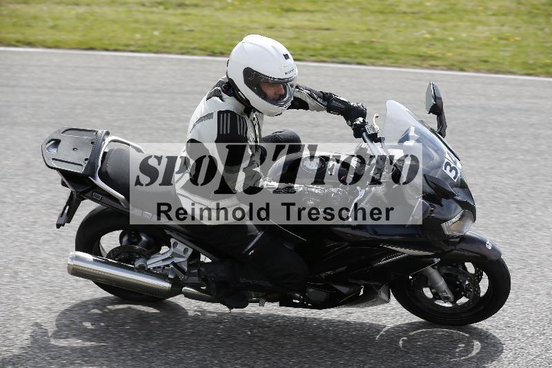 Archiv-2025/10 23.04.2025 Cornu Master School ADR/gruen-vert/34